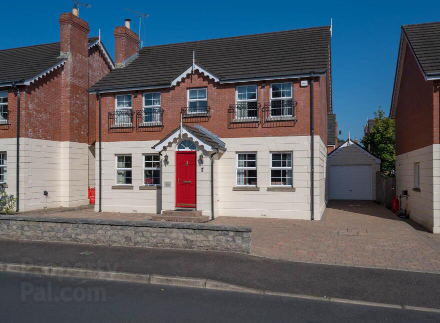 8 Barnetts Court, Stormont, Belfast, BT5 7FL photo