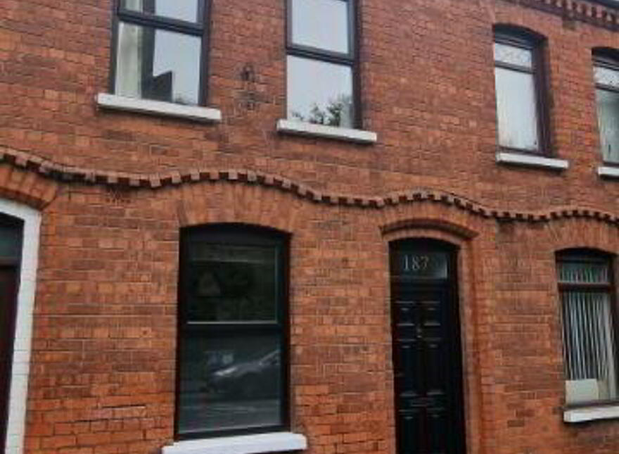 187 Donegall Road, Belfast, BT12 5NA photo