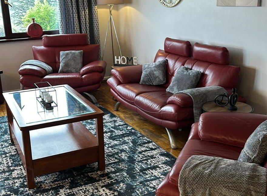 Apt For Rent, 6 Mark Royal Ct, Ben Madigan Heights, Newtownabbey, BT36 7PE