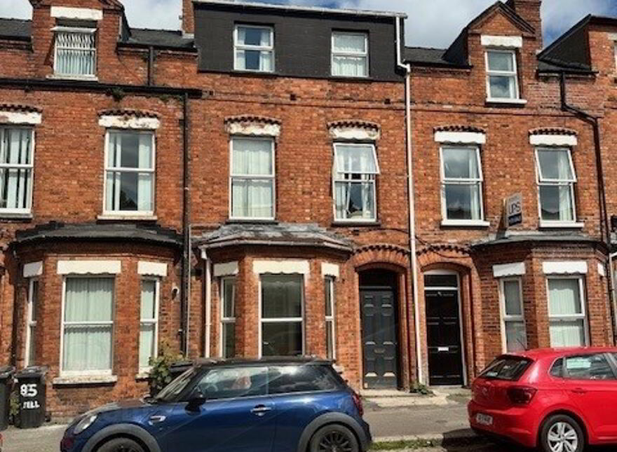 Flat 1-83 Wellesley Avenue, Belfast, BT9 6DH photo