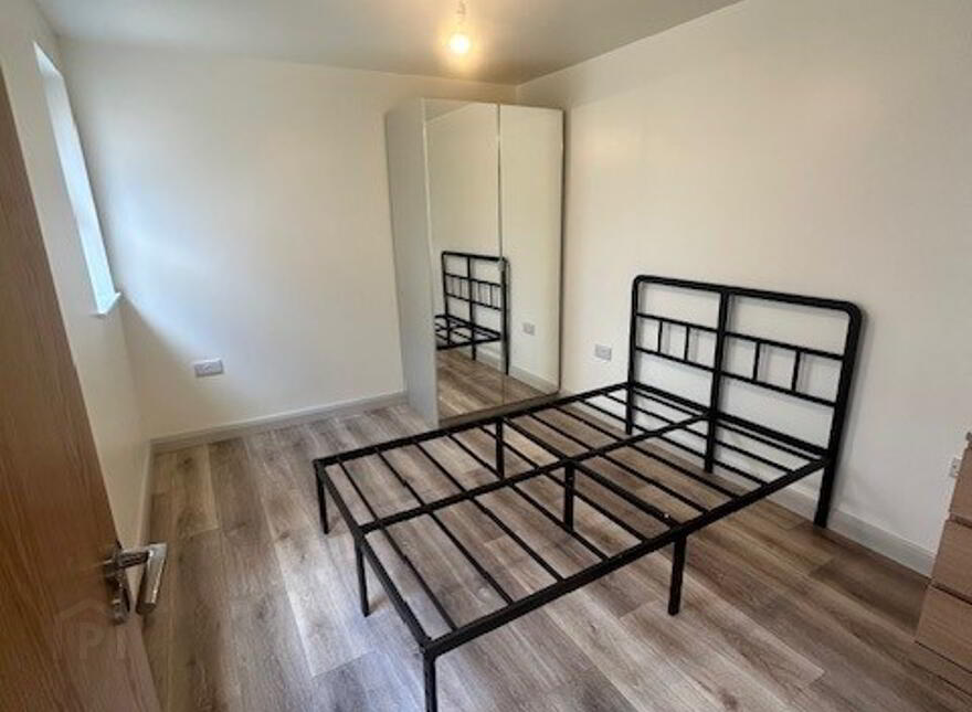 Flat 1-83 Wellesley Avenue, Belfast, BT9 6DH