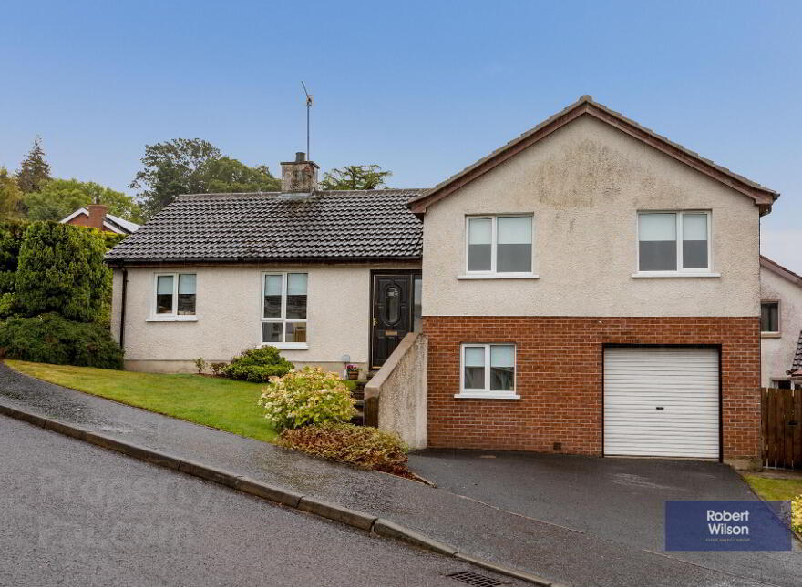 48 Bracken Ridge, Dromore, BT25 1QF photo