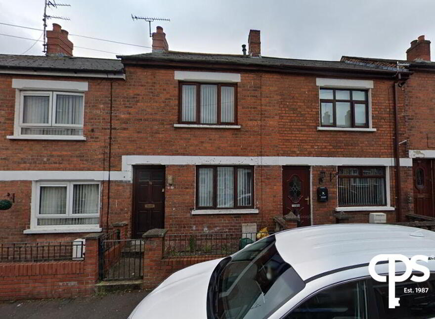 76 Beechmount Parade, Belfast, BT12 7LX photo