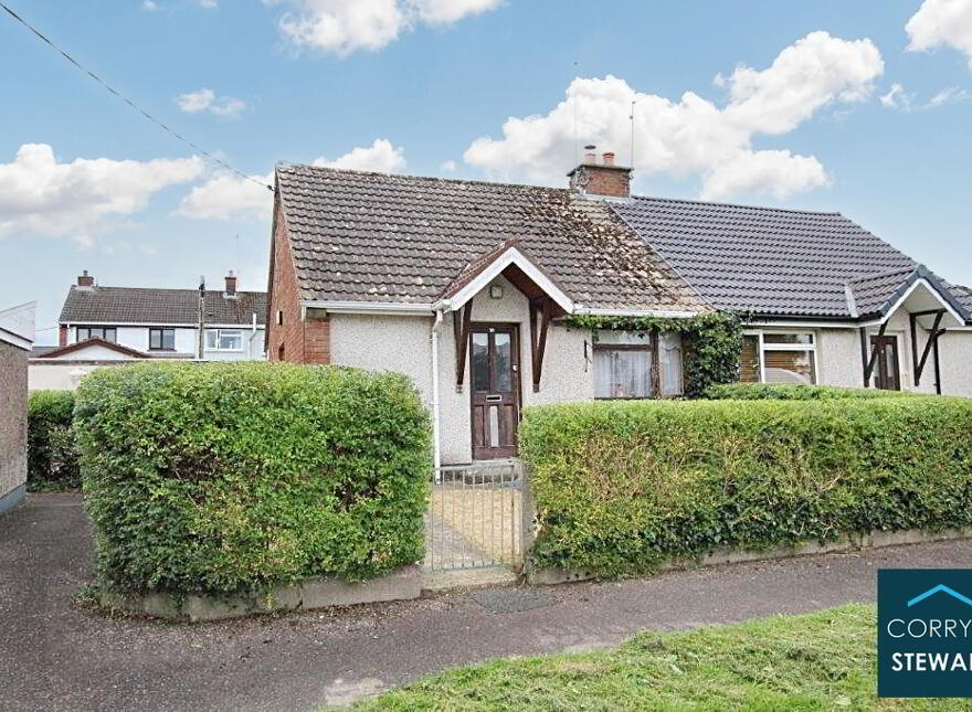 10 O`kane Park, Omagh, BT78 5AA photo