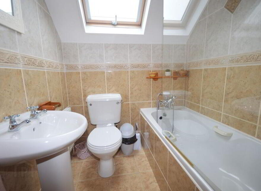 3 Keenaghan Close, Carrick Road, Kilcar, F94HY28