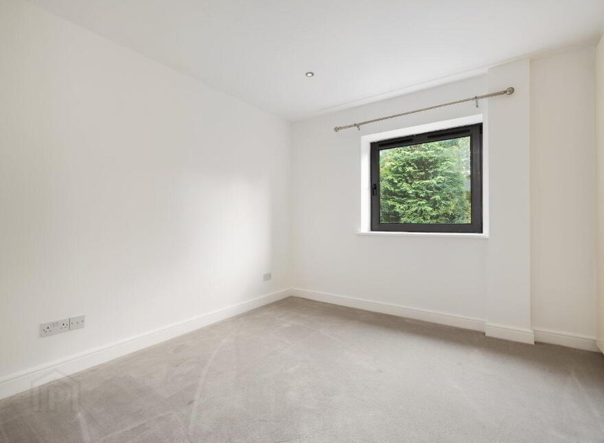 207 The Glen, Clon Brugh, Sandyford, Dublin, D18KR94
