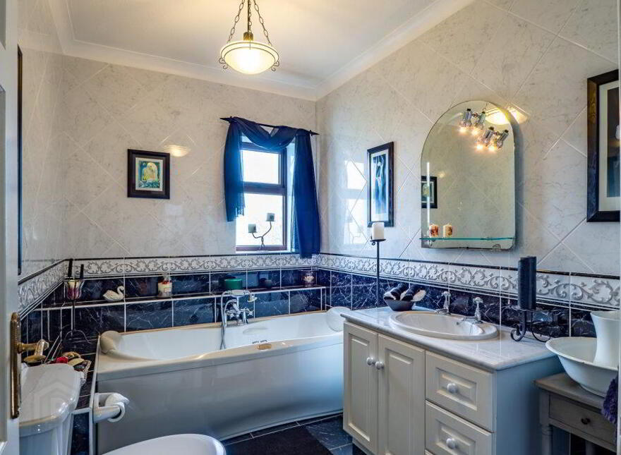 Harbour House, Connemara, Cleggan, H71NH36