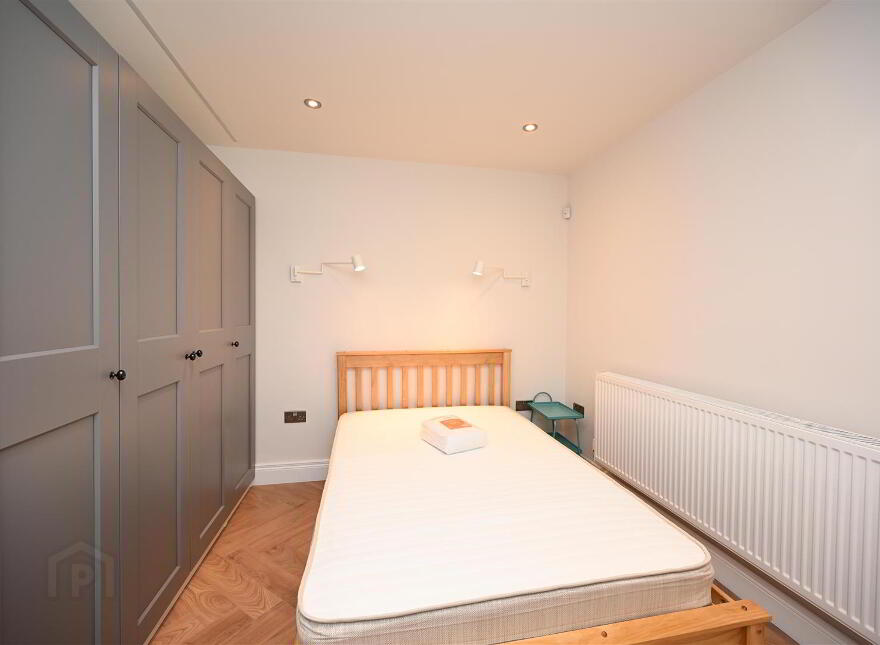 Apt 1, 52 North Parade, Belfast, BT7 2GG