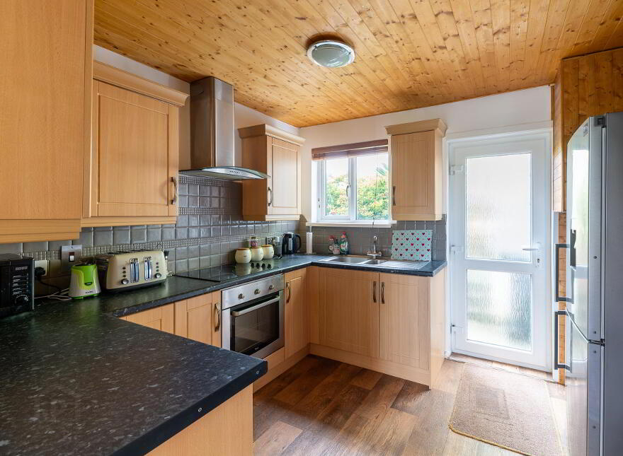 3 Armoy Gardens, Newtownabbey, BT37 9AU