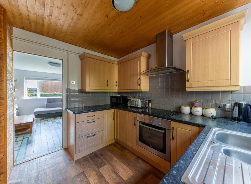 3 Armoy Gardens, Newtownabbey, BT37 9AU