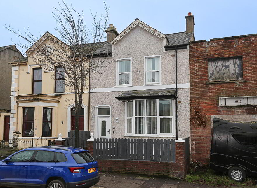 Room 7, 22 Ballygomartin Road, Belfast, BT13 3LD photo