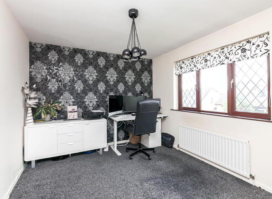 45 Laurelgrove Dale, Ballymaconaghy Road, Belfast, BT8 6ZE