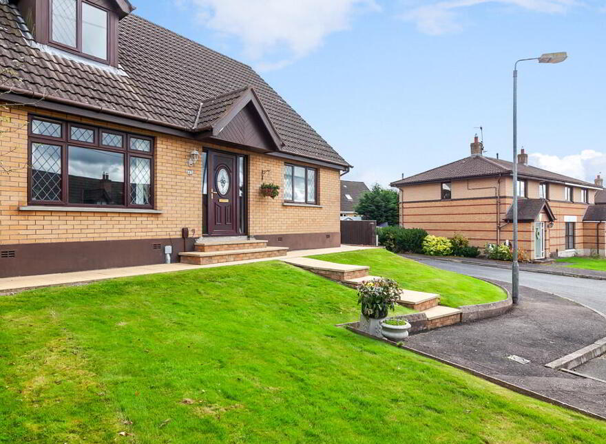 45 Laurelgrove Dale, Ballymaconaghy Road, Belfast, BT8 6ZE