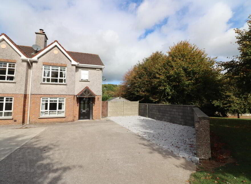 75 Meadow Grove, Westwood, Carrigaline, P43DX56 photo