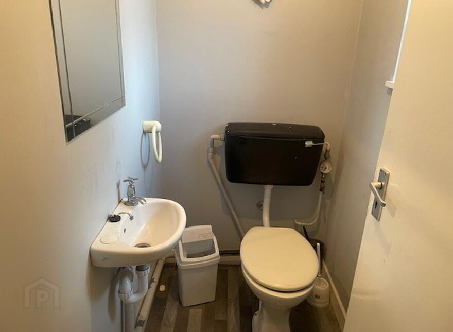27a Wellington Street, Ballymena, BT43 6AB