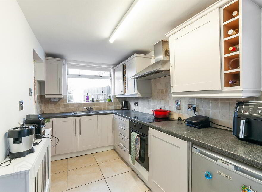 61 Upper Lisburn Road, Finaghy, Belfast, BT10 0GY