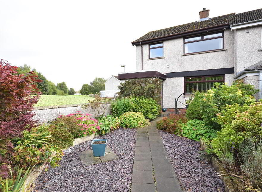 26 Moss Drive, Antrim, BT41 1PY photo