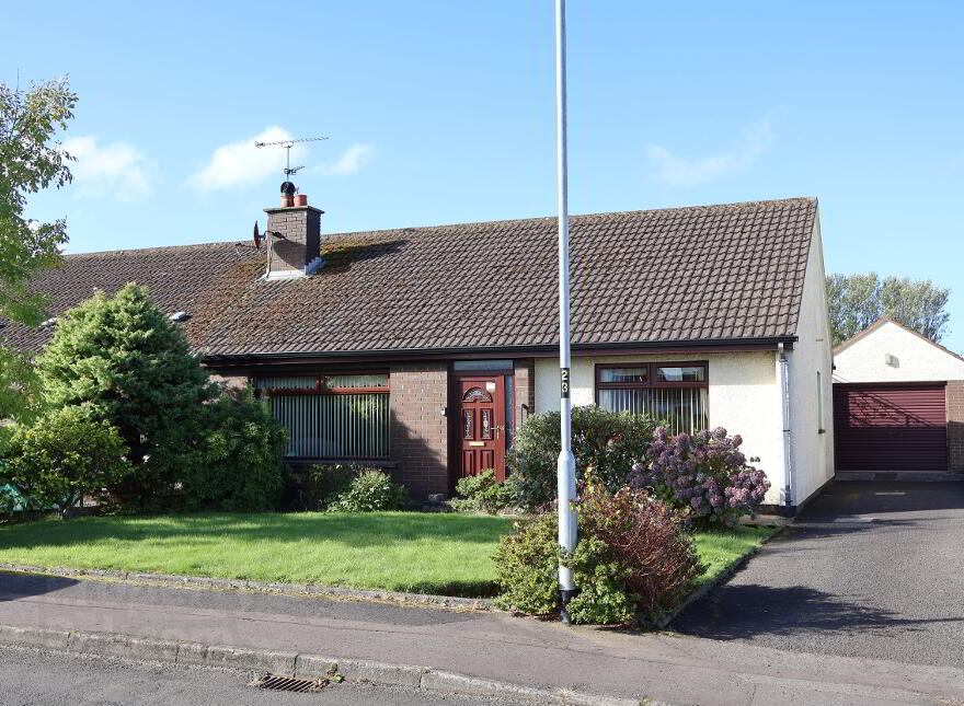 53 Meadowvale Park, Limavady, BT49 0RD photo