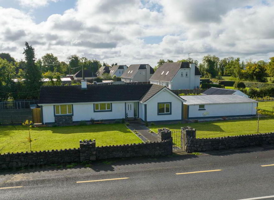 Rosies Cottage, Drumrora, Ballyjamesduff, Cavan, A82D522 photo