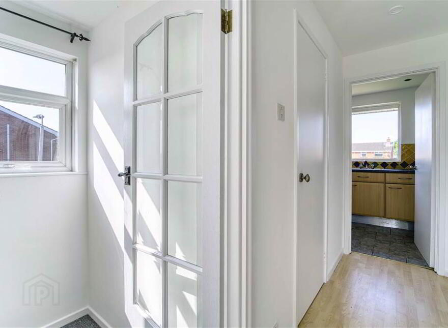 CASH OFFERS ONLY *, 10a Ashbury Avenue, Bangor, BT19 6TH