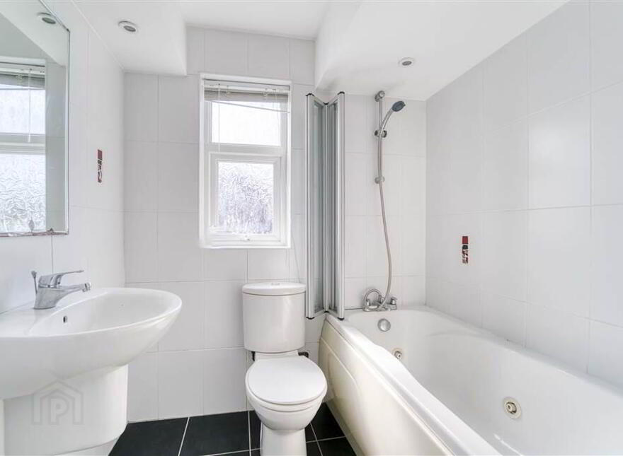 CASH OFFERS ONLY *, 10a Ashbury Avenue, Bangor, BT19 6TH