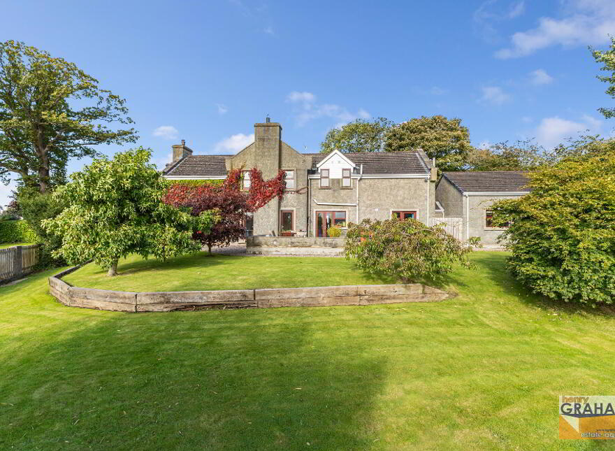 2 Oak Hill, Ravernet Road, Lisburn, BT27 5UE