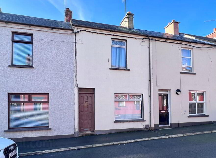 38 Queen Street, Portadown, BT62 3BB photo