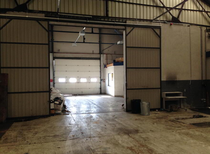 Circular Road, Roscommon Town, F42W996