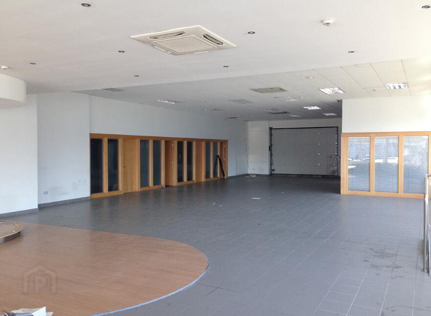 At Circular Road, Roscommon Town, F42W996