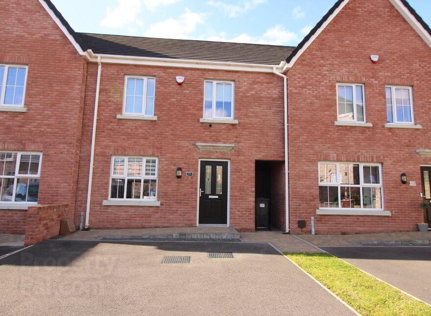 35a Ayrshire Meadows, Lisburn, BT28 2DU photo