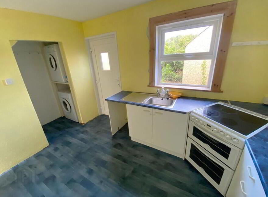No. 63 Conlin Road, Killybegs, Donegal, F94KD54