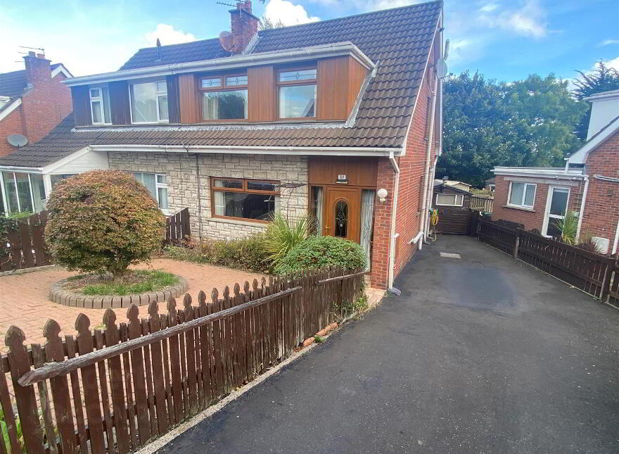 68 Birch Drive, Bangor, BT19 1RY photo