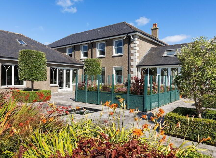 Skylark, Newcastle, Dublin, D22K2E2
