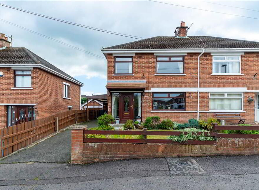 10 The Crescent, Erinvale, Belfast, BT10 0GJ photo