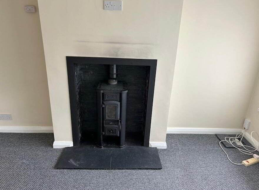 3 Glennor Crescent East, Hillsborough Road, Carryduff, BT8 8HW