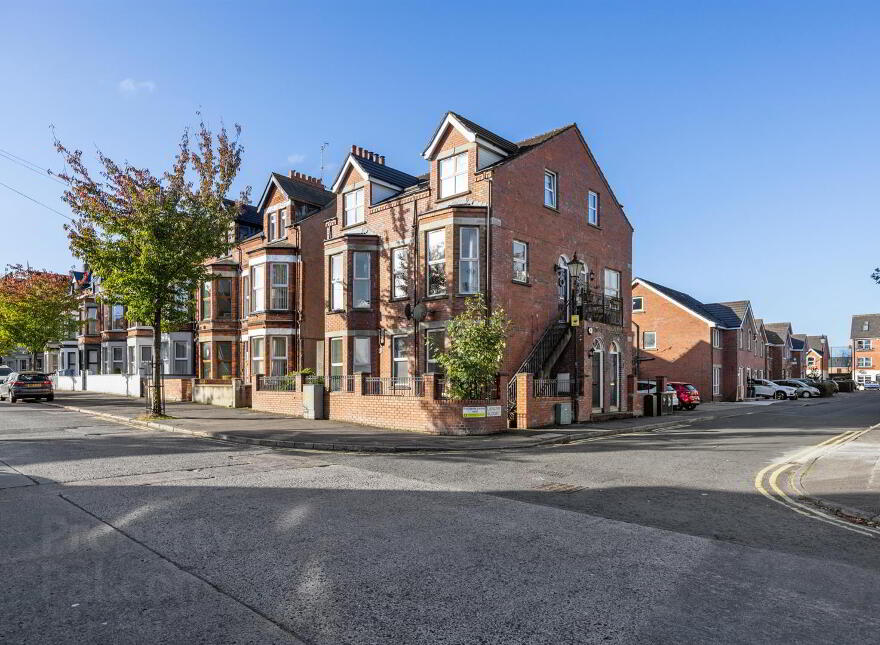 2 Langtry Court, Belfast, BT5 4DN photo