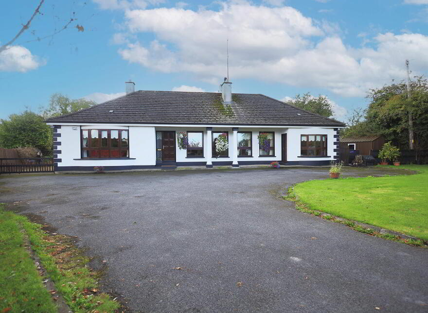 New Road, Clondoogan, Summerhill, A83K163 photo