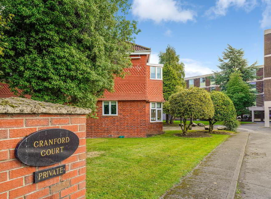 Apartment 40 Cranford Court, Stillorgan Road, Dublin, D04HH32 photo