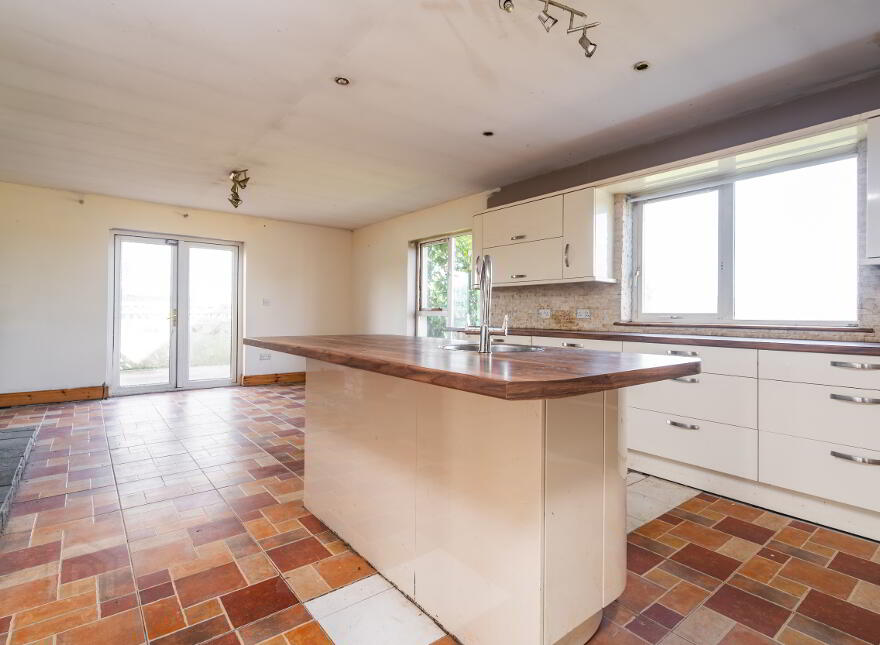 Glebe, Collon, Carndonagh, F93W0D1