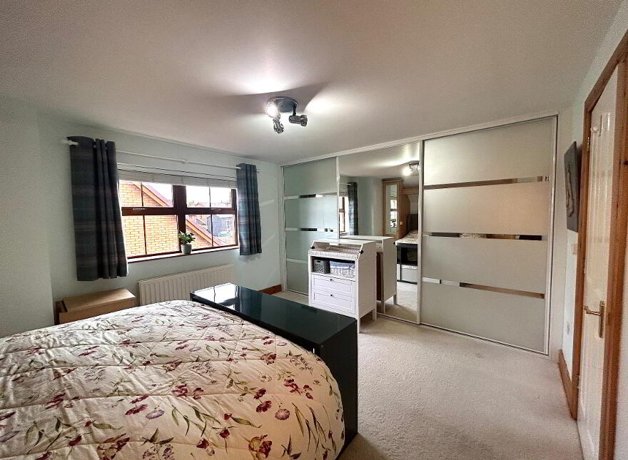 18 Summer Meadows Manor, Waterside, Derry, BT47 6SE