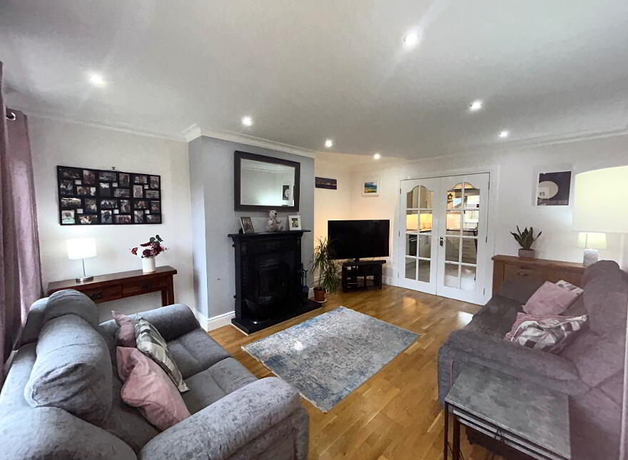 18 Summer Meadows Manor, Waterside, Derry, BT47 6SE