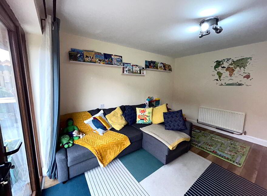 18 Summer Meadows Manor, Waterside, Derry, BT47 6SE