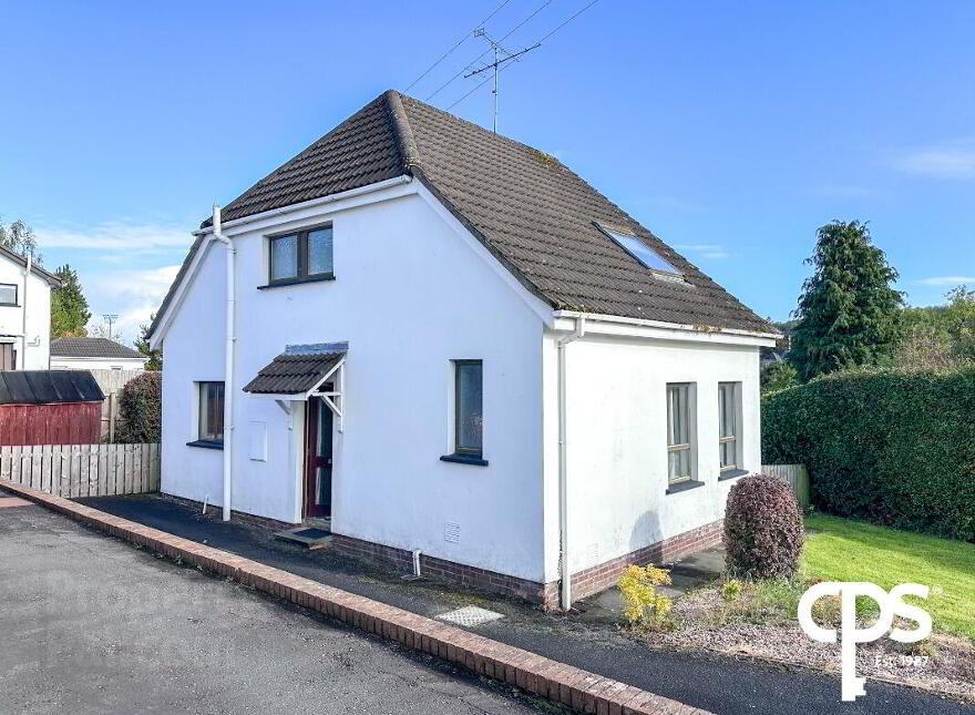 9 Greenpark Manor, Armagh, BT60 4EP photo