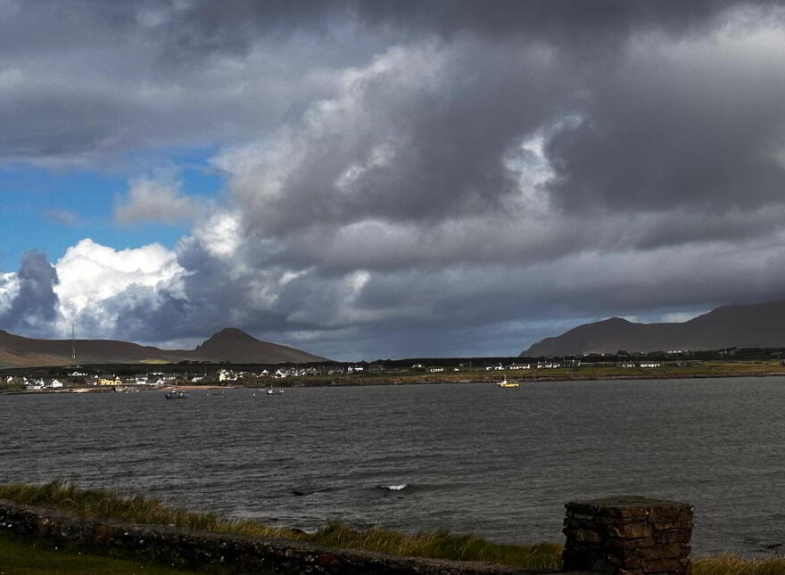 19 Wine Strand Cottages, Ballyferriter, Ballineanig, Tralee photo