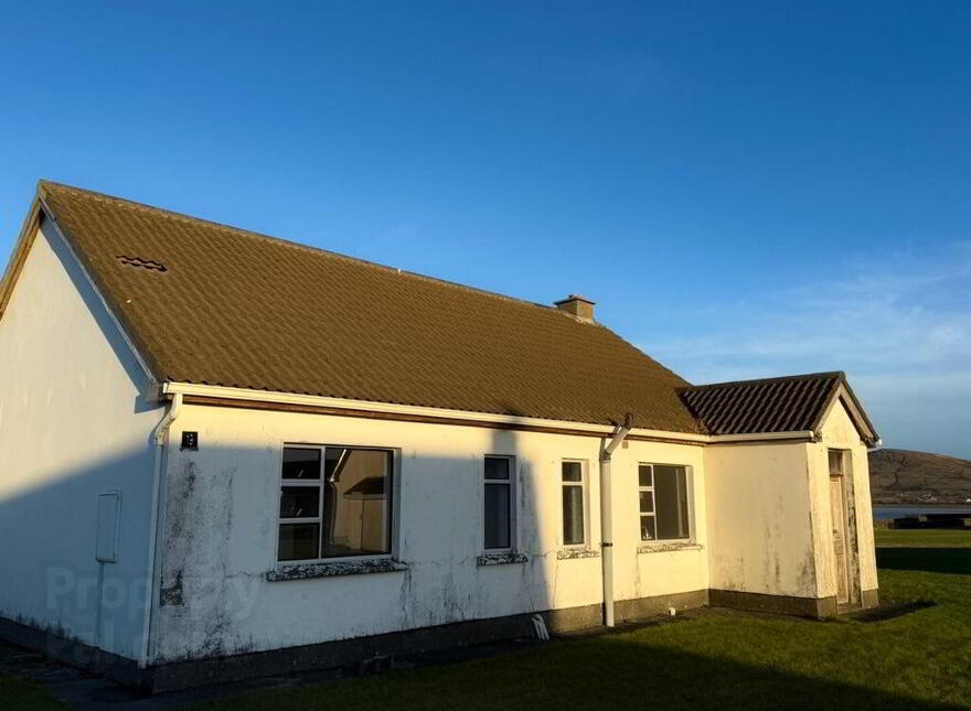 19 Wine Strand Cottages, Ballyferriter, Ballineanig, Tralee photo