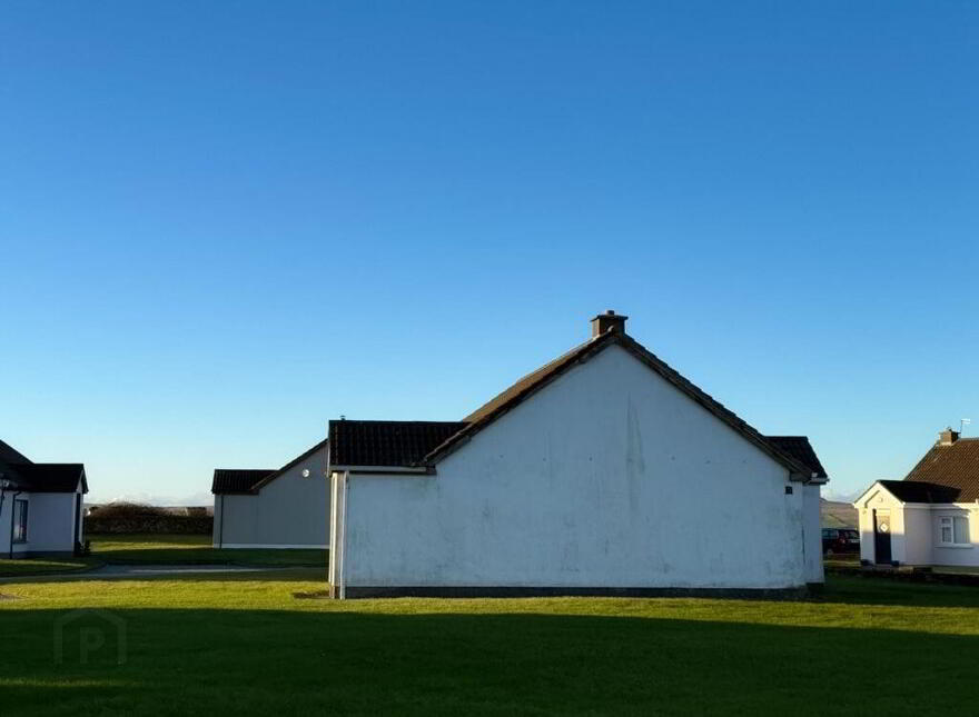 19 Wine Strand Cottages, Ballyferriter, Ballineanig, Tralee