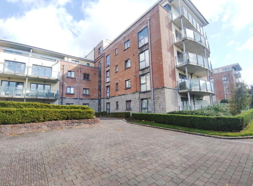 Apartment 3 Thornfield, Ashbourne Avenue, South Circular Road photo