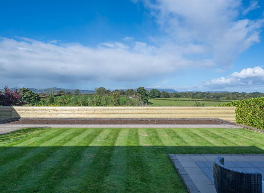 1 Drumvale, Drumbeg Road, Lisburn, BT27 5TA