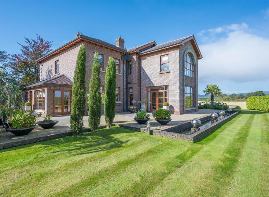 1 Drumvale, Drumbeg Road, Lisburn, BT27 5TA