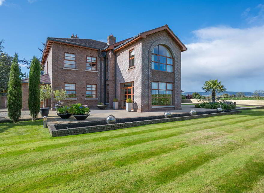 1 Drumvale, Drumbeg Road, Lisburn, BT27 5TA